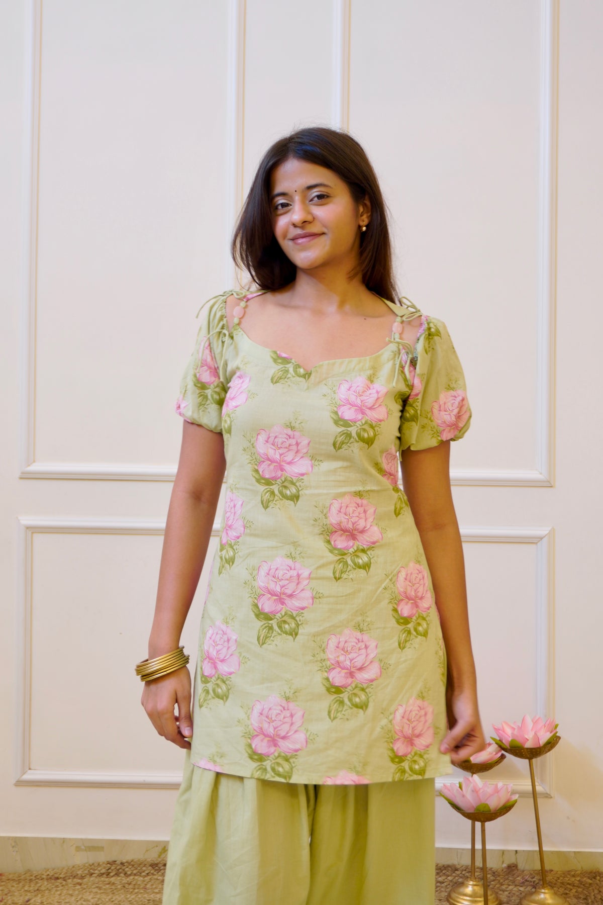 GULABAE Pista co- ord set with detachable sleeves