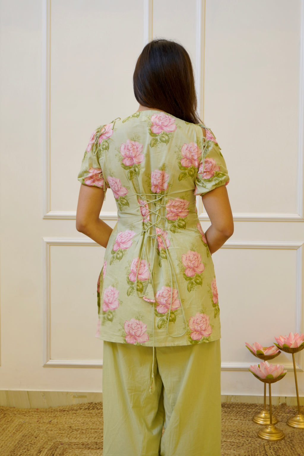 GULABAE Pista co- ord set with detachable sleeves