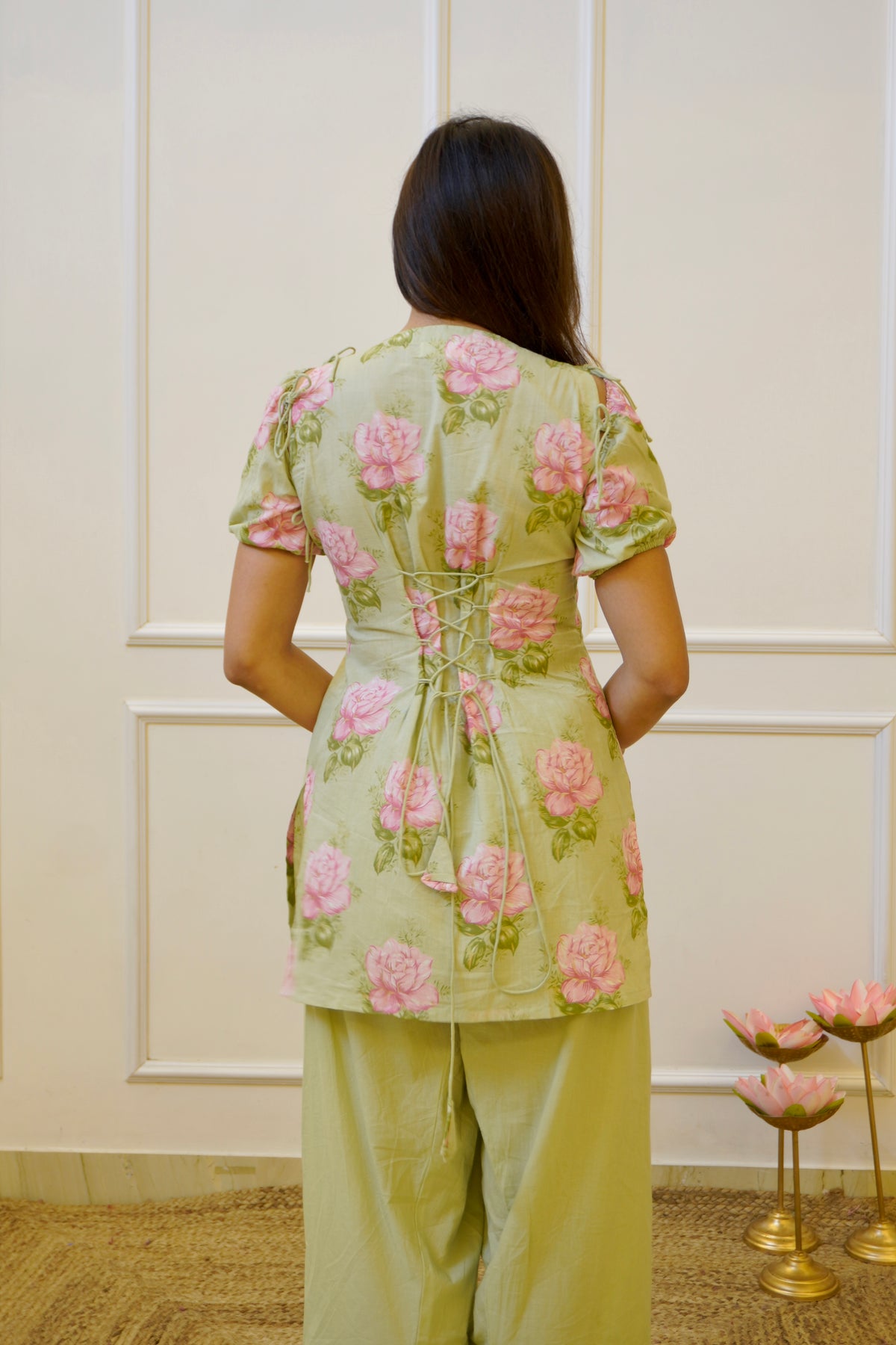 GULABAE Pista co- ord set with detachable sleeves