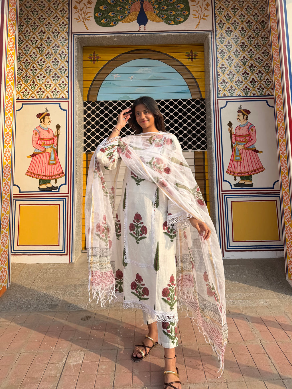 MUGHLAI White Straight Kurta Set with Kota-Doriya Dupatta