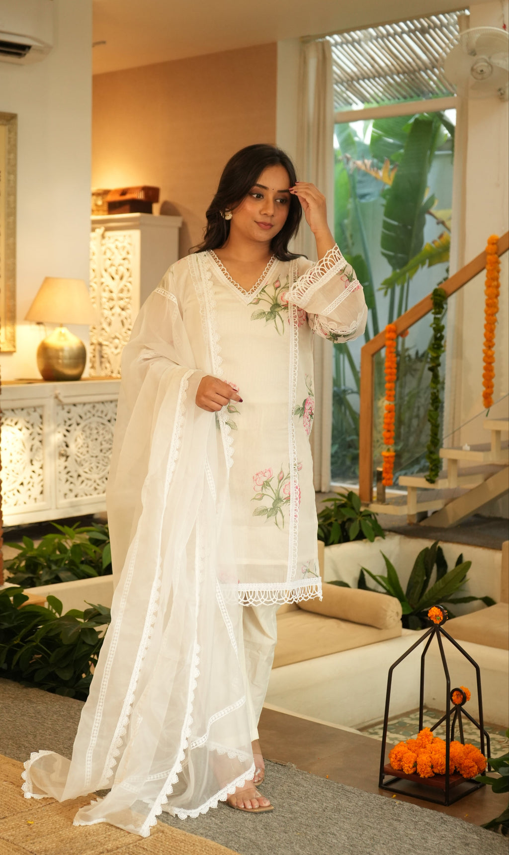 CHANDANI White Floral Straight Kurta Set