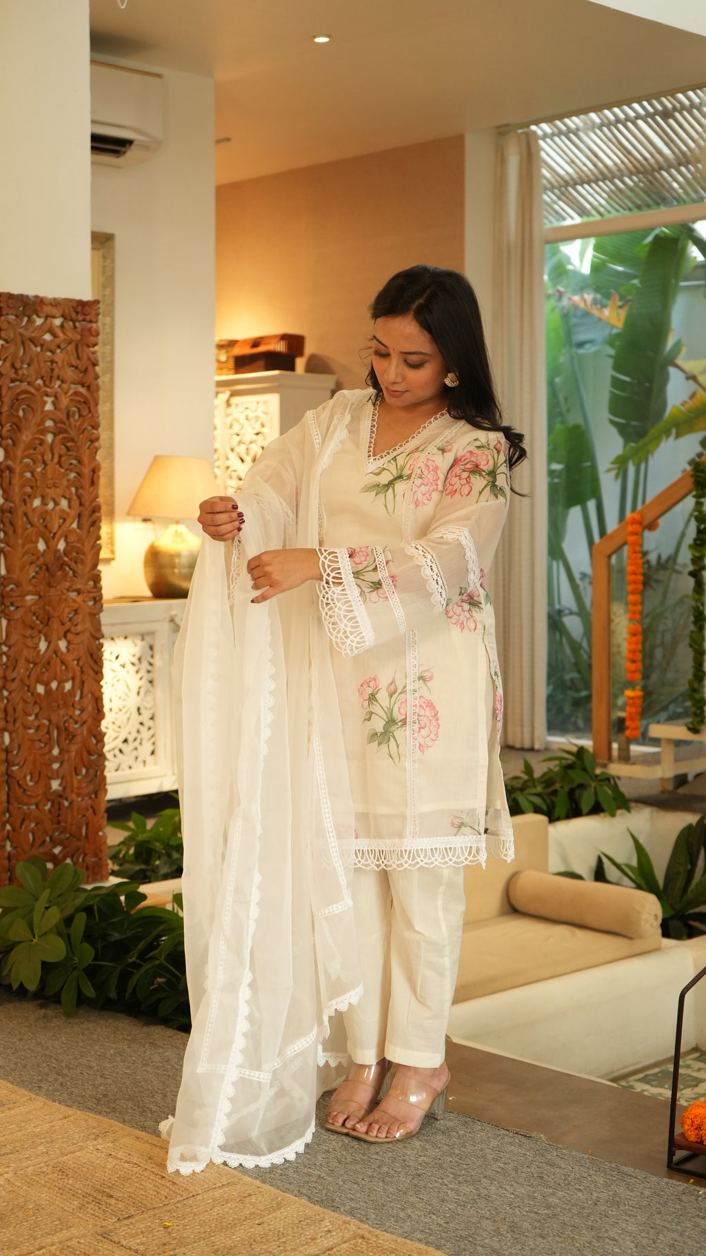 CHANDANI White Floral Straight Kurta Set
