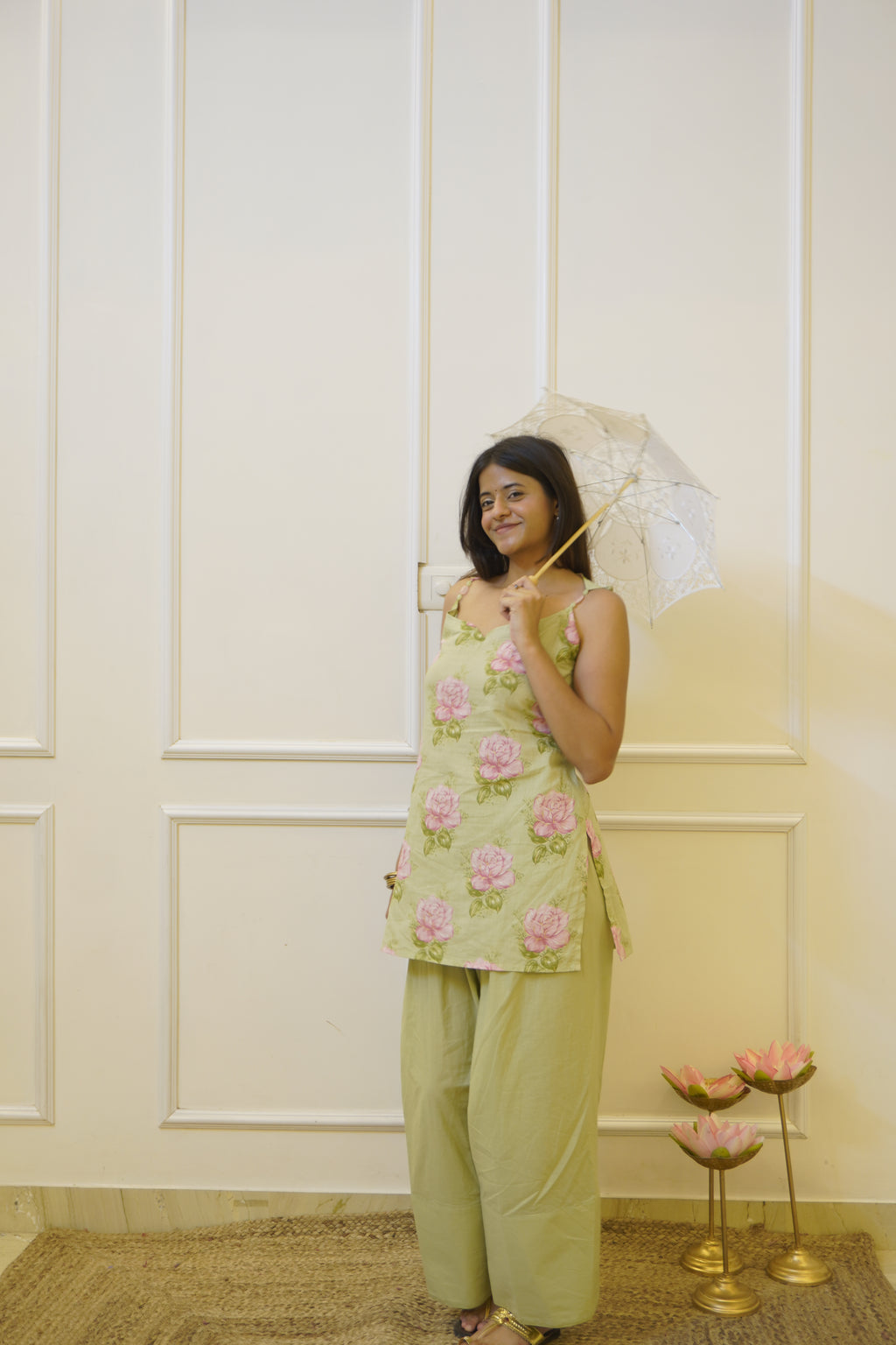 GULABAE Pista co- ord set with detachable sleeves